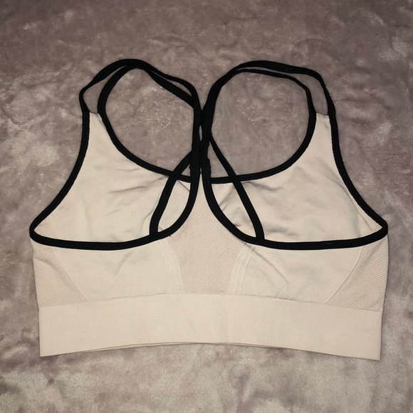 DKNY Sports Bra Medium Support - Picture 3 of 3